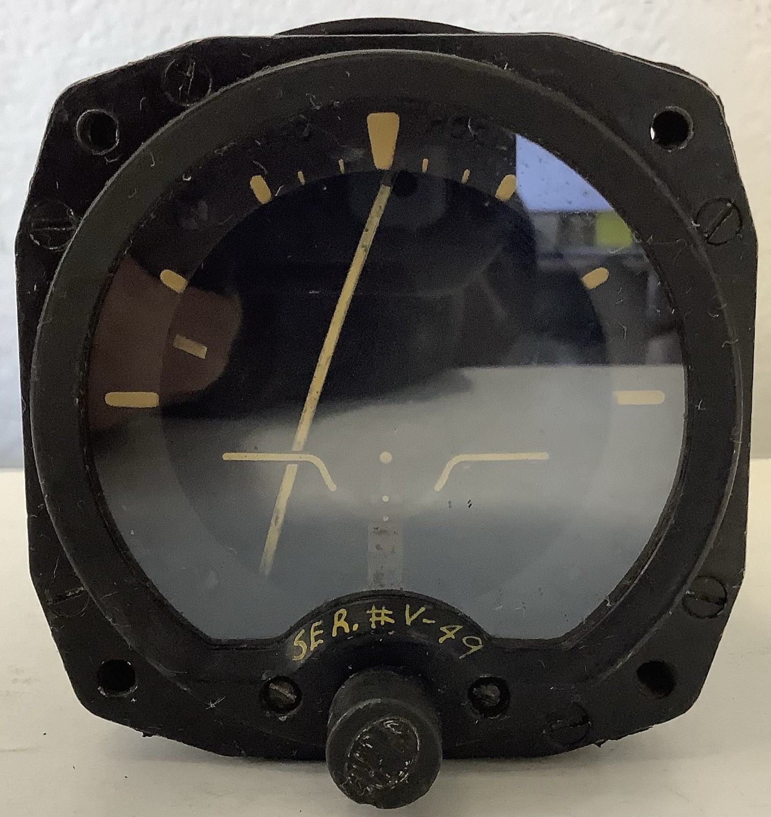 Sperry Gyroscope CO H-5 Gyro Horizon Indicator Gauge P/N 608588-23 115V