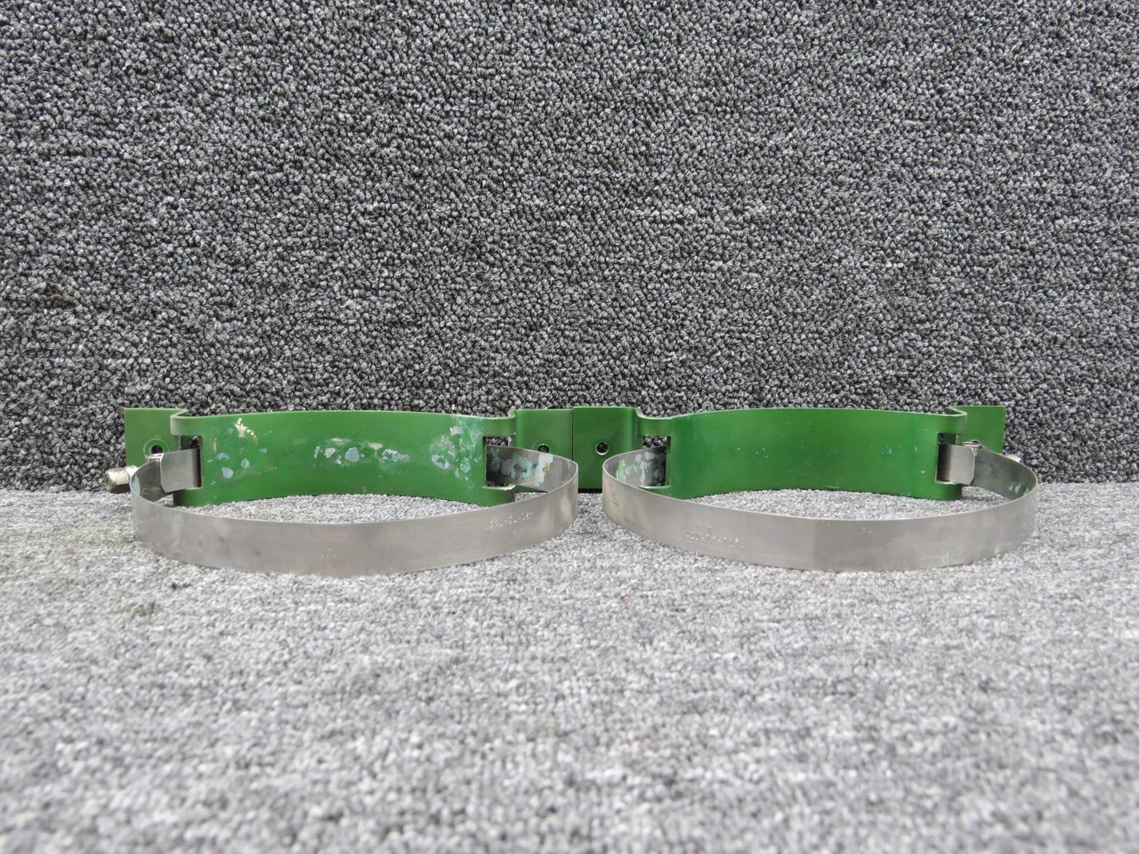 803272-10 Mooney M20K Oxygen Bottle Clamp Assembly