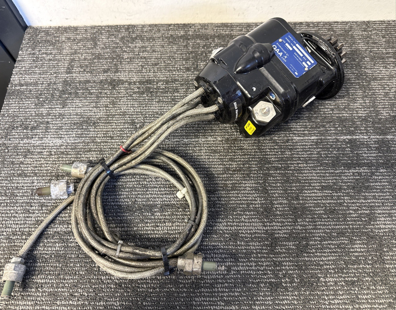 Champion Aerospace Overhauled L/H Slick Magneto w/ Harness & Leads M/N: 4371