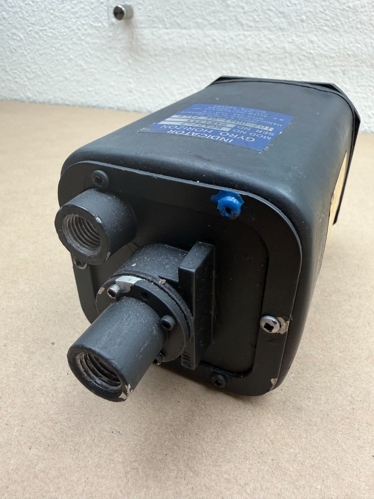 RC Allen Horizon Gyro Indicator RCA22-7 P/N: 102-0041-04 (2626)