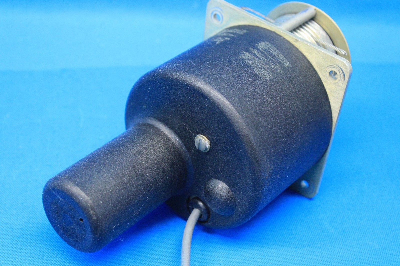 Used S-TEC Autopilot Servo 14 Volt P/N: 0107-P2 (28560)