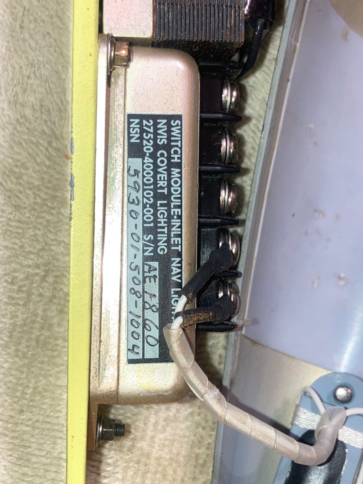 GENERAL DYNAMICS MILITARY AIRCRAFT F-16 NAVIGATION LIGHT