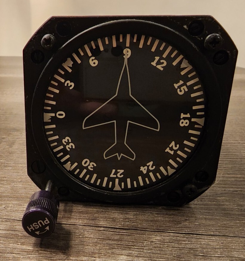 EDO-AIRE 4000B-9 DIRECTIONAL GYRO P/N: 1U262-001-10 Piper 99003-3 W/ 60 Day Warr