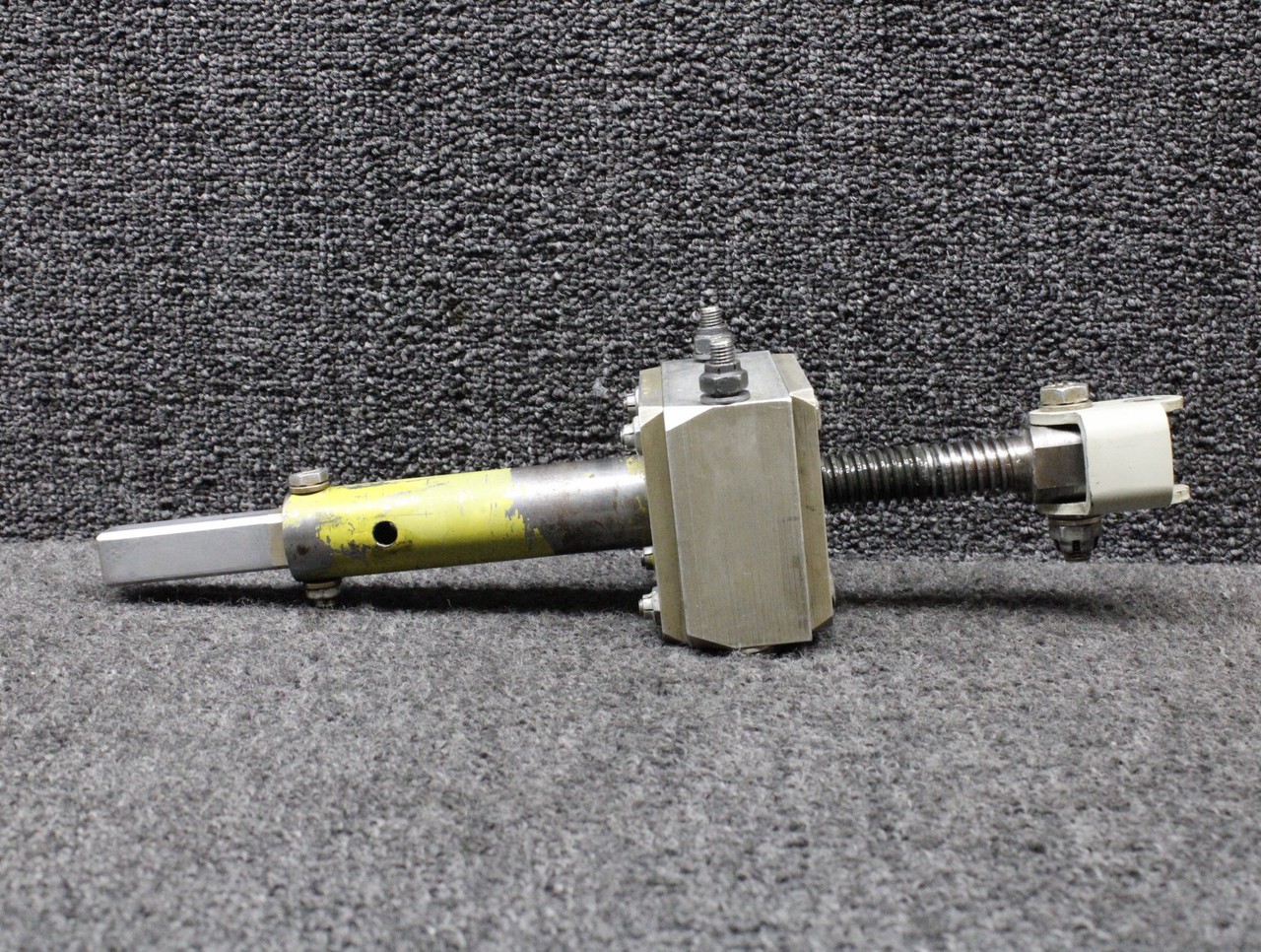 740021-503 (Use: 740230-501) Mooney M20K Aft Trim Actuator Assembly