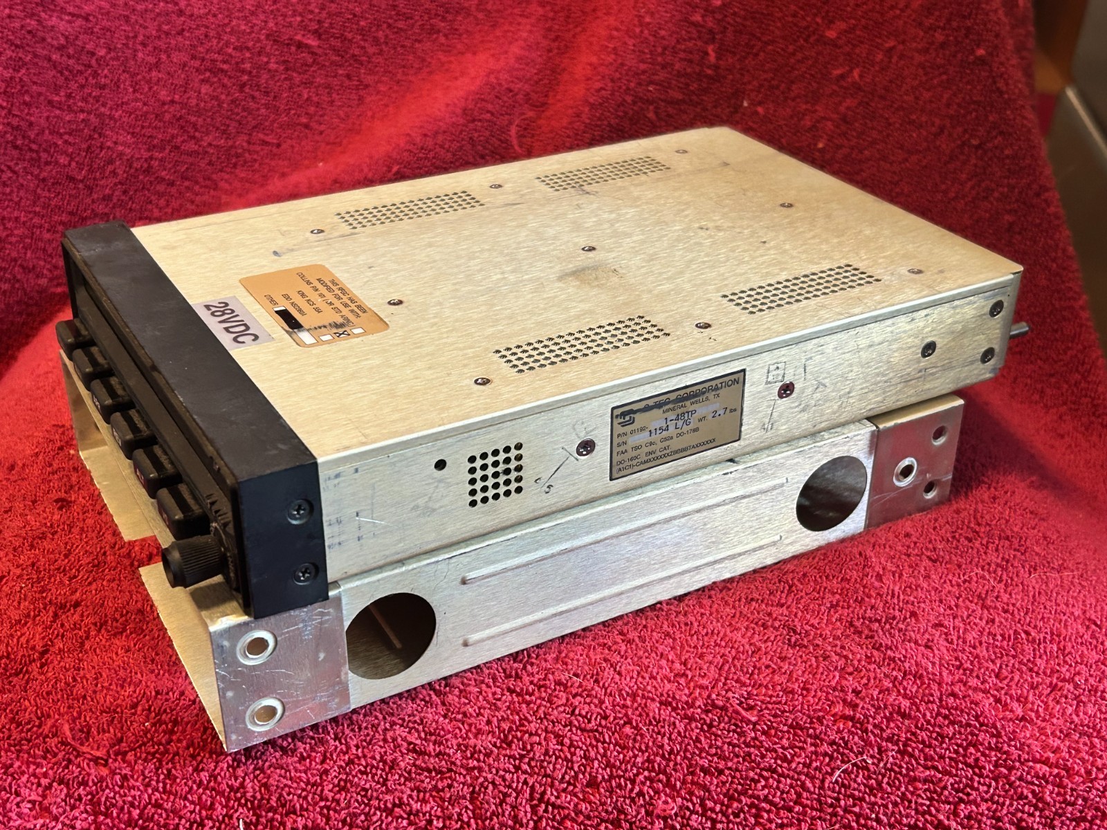 S-TEC SYSTEM 55X AUTOPILOT COMPUTER 28V P/N 01192-1-48T WITH TRAY & CONNECTORS