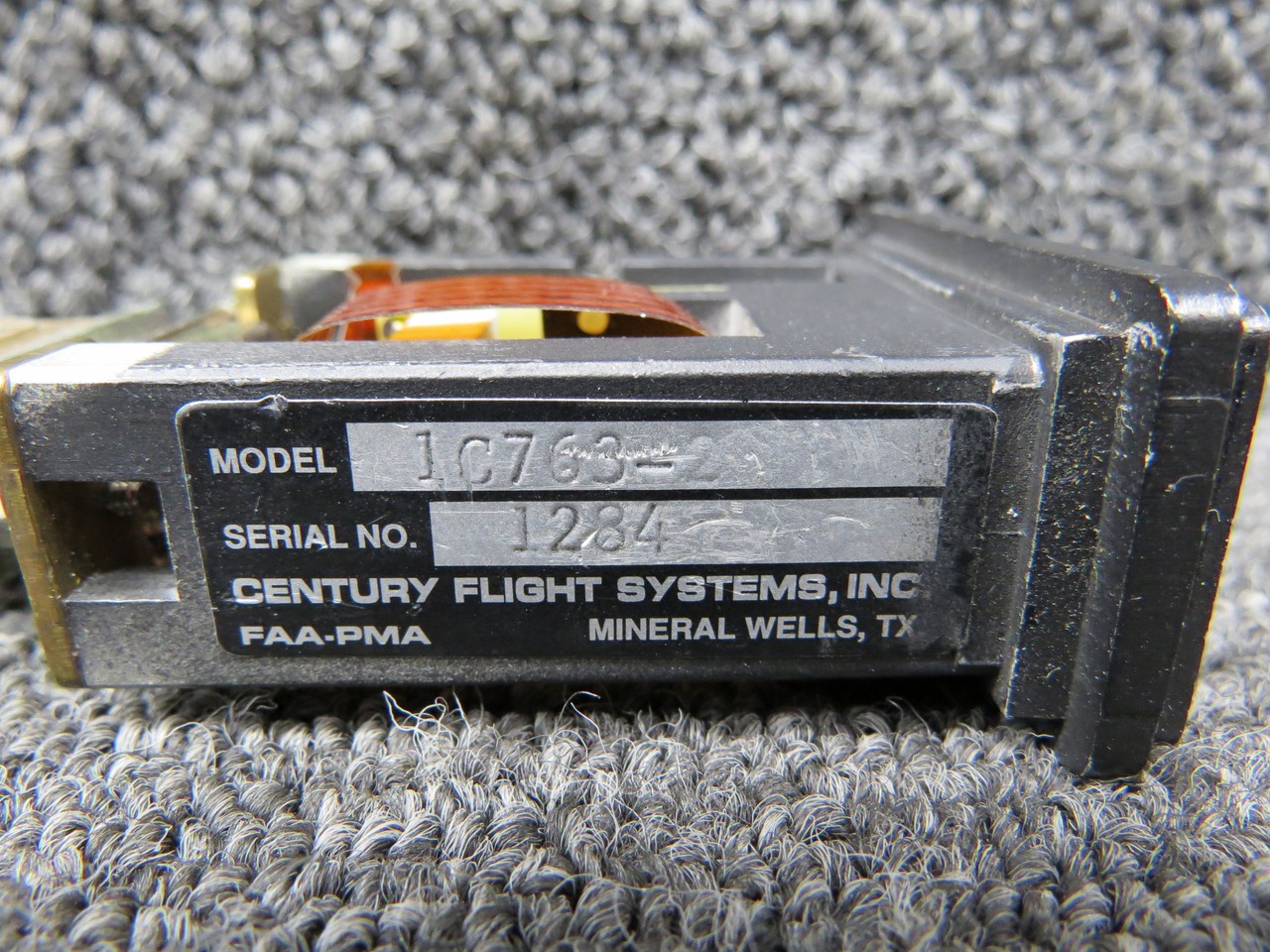 1C763-2 Century Flight Systems Yaw Dampener Controller Switch (Volts: 28)