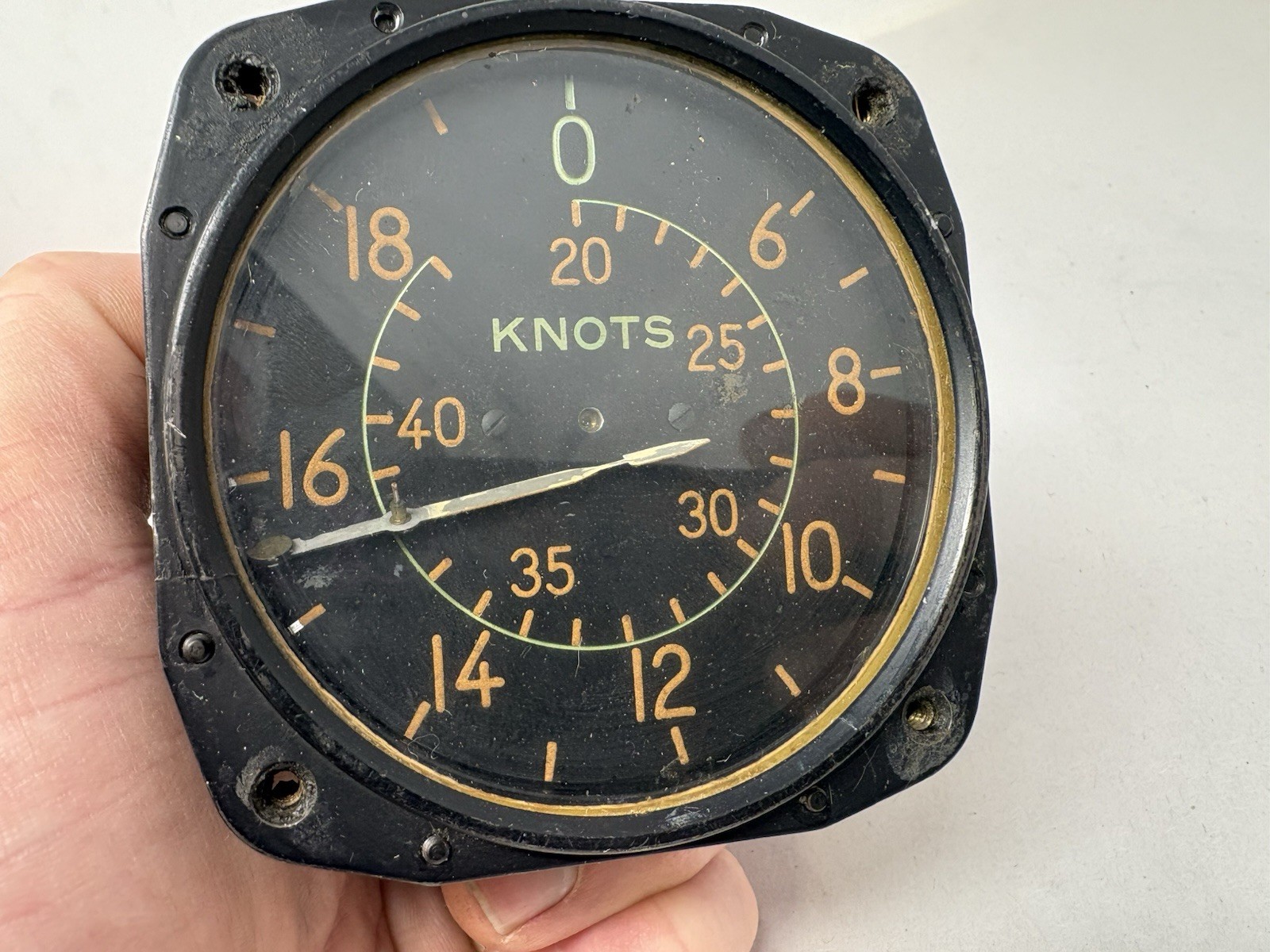 US. Gauge WW2 Airspeed Indicator 0-430 Knots – Fighter Jet