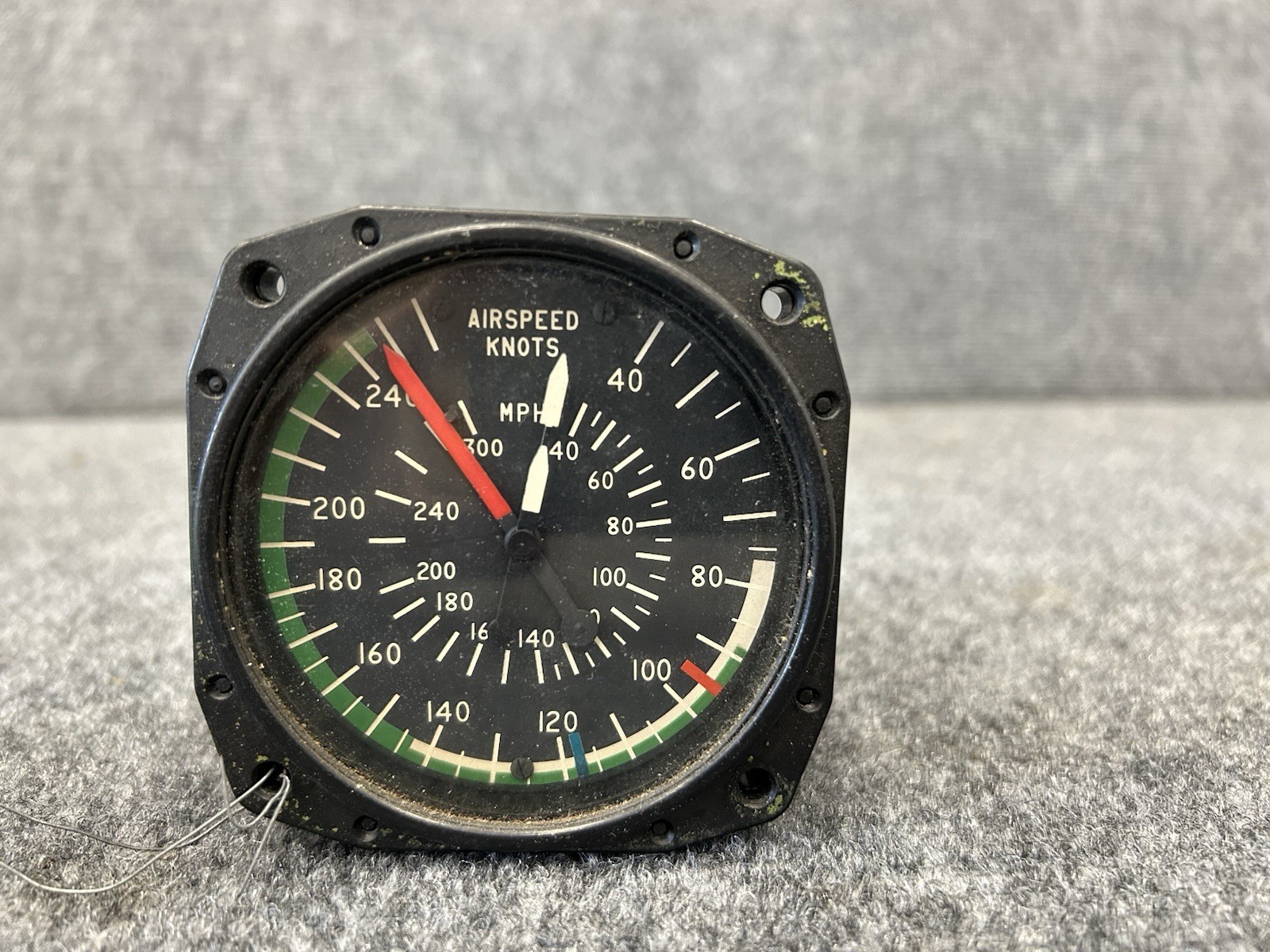 Piper Cheyenne PA31T Airspeed Indicator | AW2829AE01 (Alt: 50099-3-2) (4)