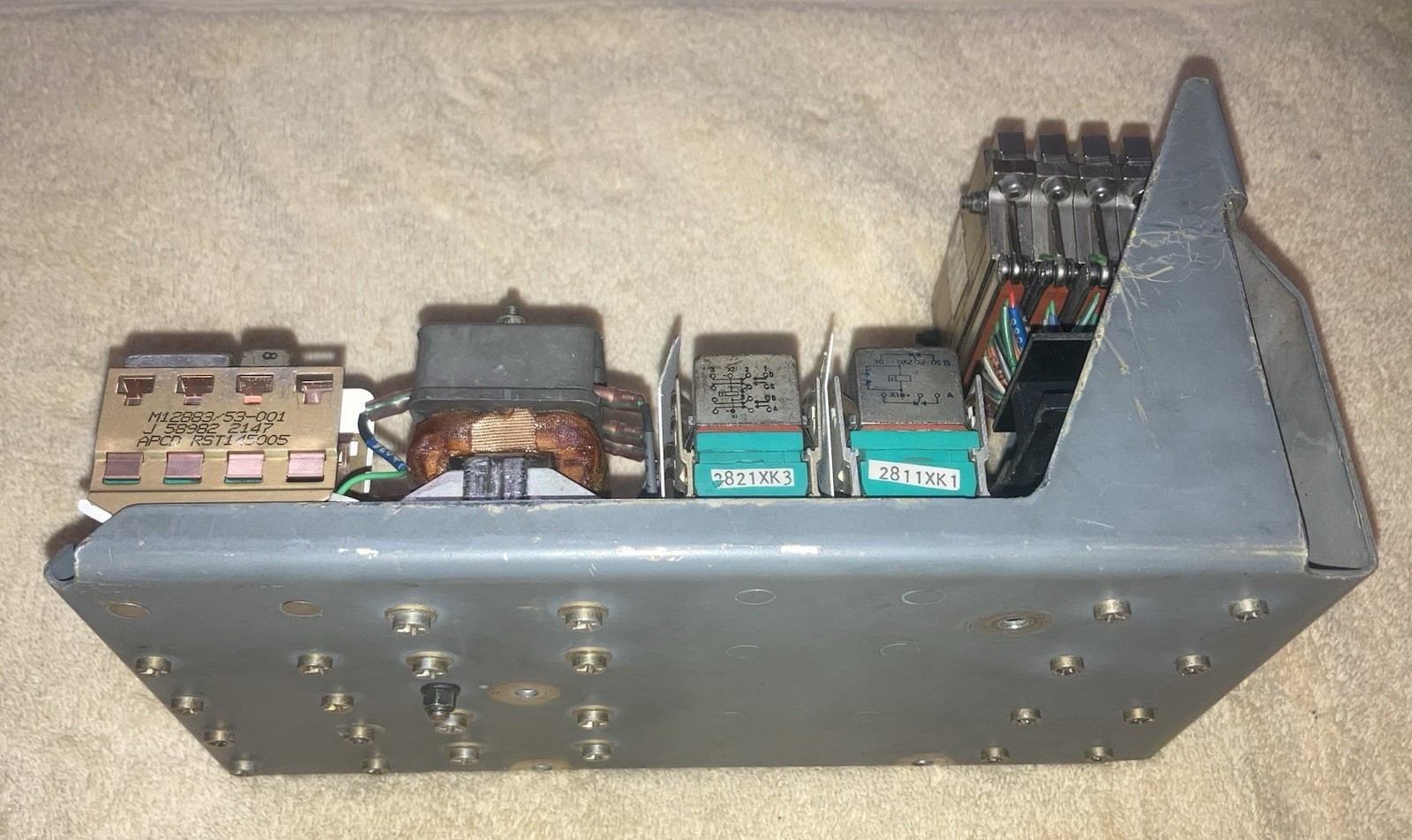 GENERAL DYNAMICS F-16 AIRCRAFT POWER DISTRIBUTION PANEL 16E1363-883