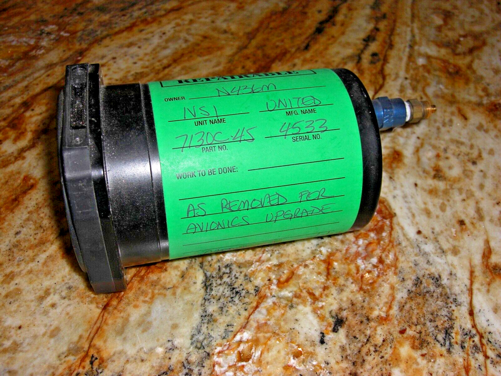 UNITED INST/ BEECHCRAFT 7130 INSTANTANEOUS VERTICAL SPEED INDICATOR PN 7130