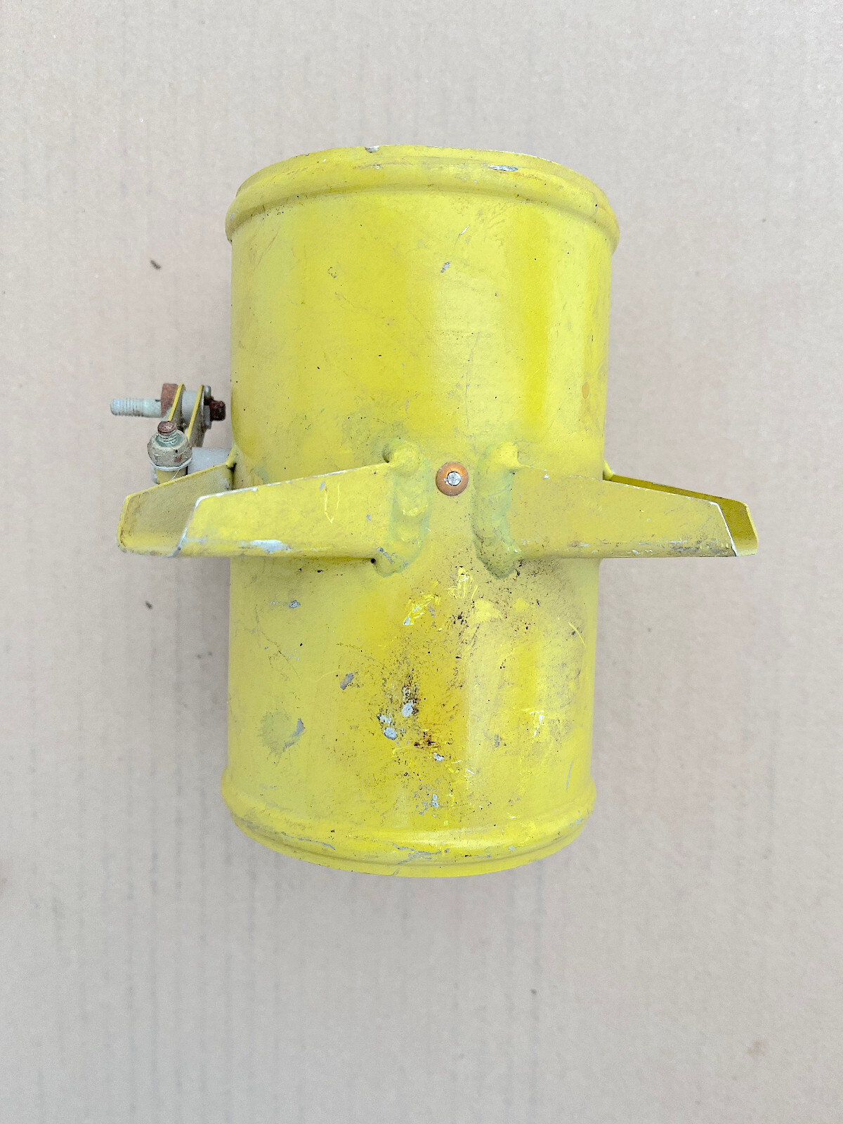 NOS, Fresh Air Intake with Flapper, 3 1/2″ Diameter, PN 114S4059-20 (wlr)