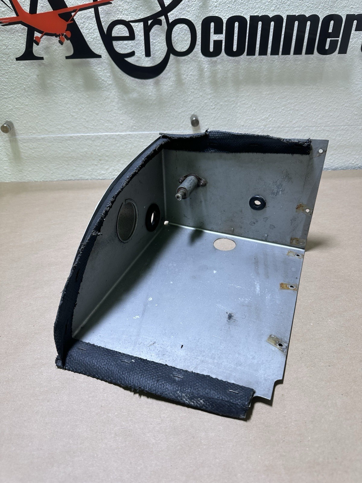 Piper PA-28 Fuel Pump Gascolator Cover (3939)