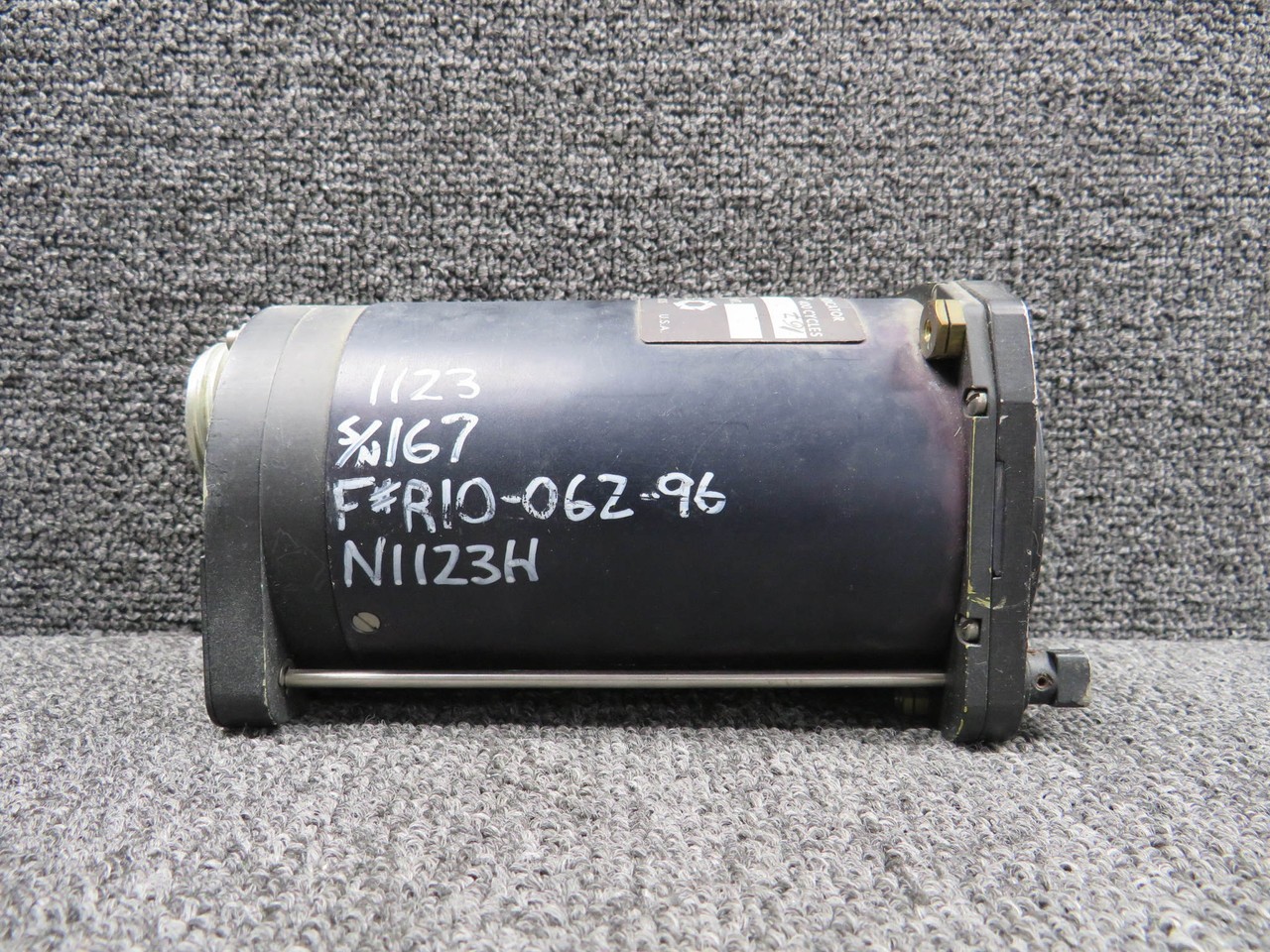 2107-SD-A-6-A Aeronetics Radio Magnetic Indicator (26V)