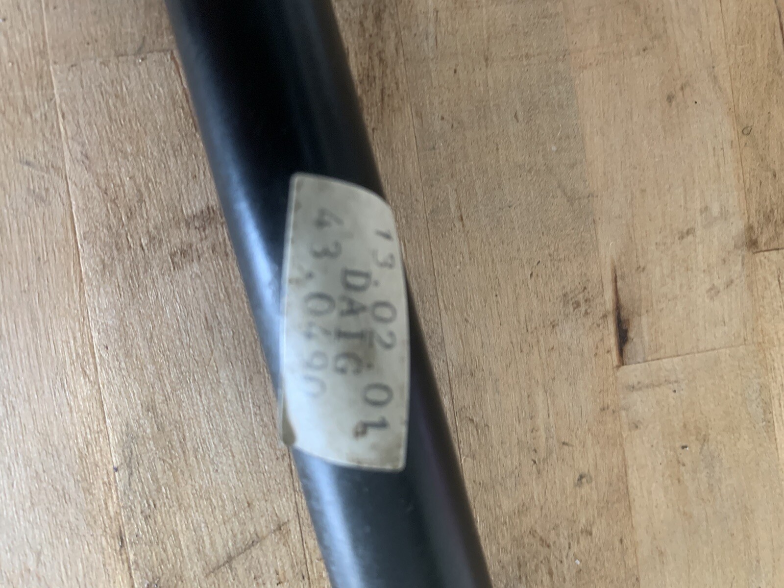 Diamond DA40-180 Push Rod Aileron 225mm P/N PR1-18×05-8-0225D (0220-110)