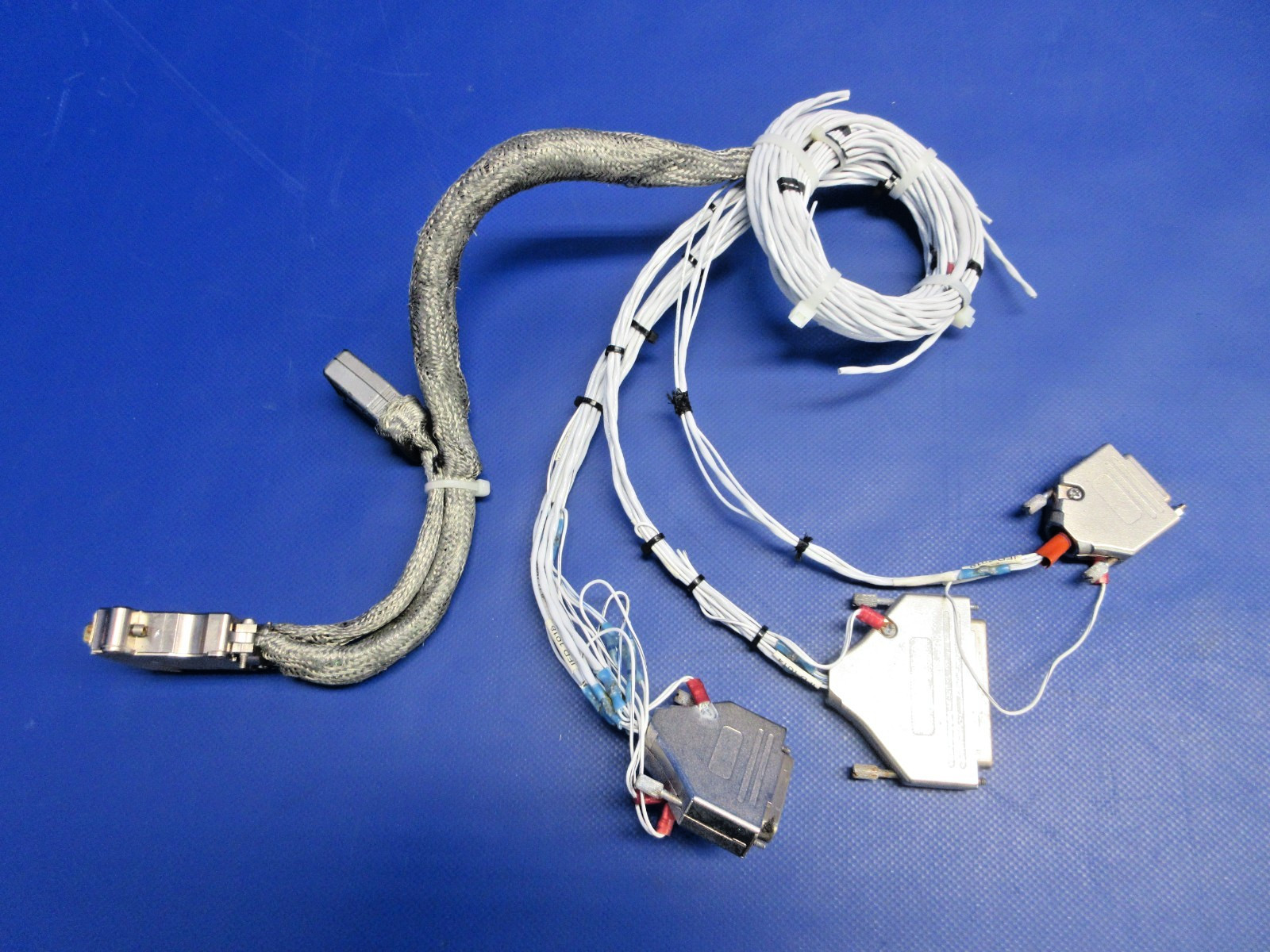 Aspen EFD Connector Harness Configuration Model P/N 910-00005-004 (0626-820)