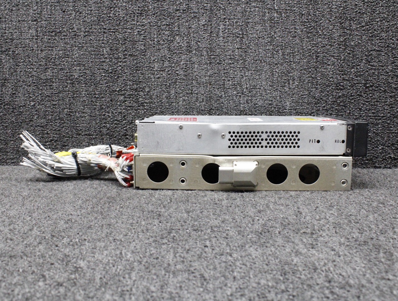 065-00183-2501 Bendix King KC-225 Flight Control Computer w Mods (14/28V) (Core)