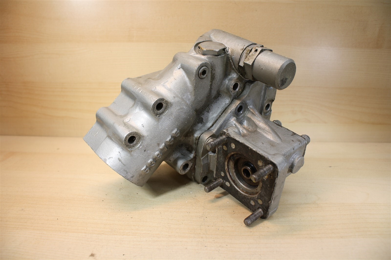 Continental 538755 Oil Pump with Gears and Cover 538579-M