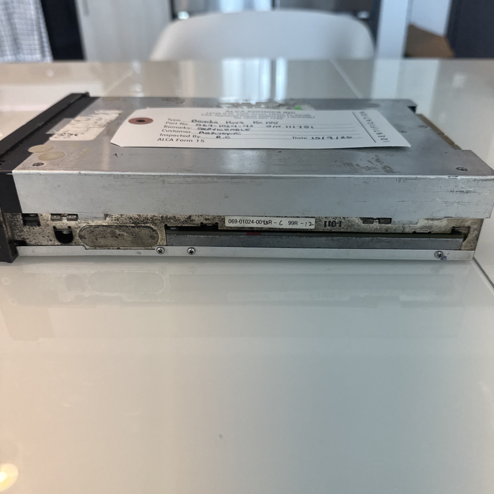 Bendix King KX 155 Nav/Com Glideslope 28 Volt 069-1024-43 – RACK AND BACKPLATE