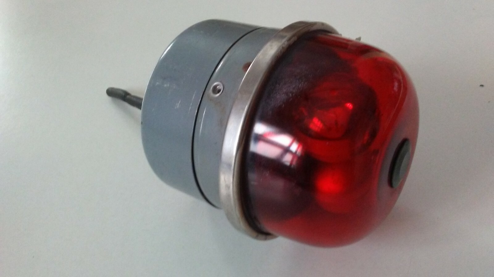 AIRCRAFT RED BEACON LIGHT G7740A7-24 BY GRIMES ((30 DAY RETURN!)) READ!
