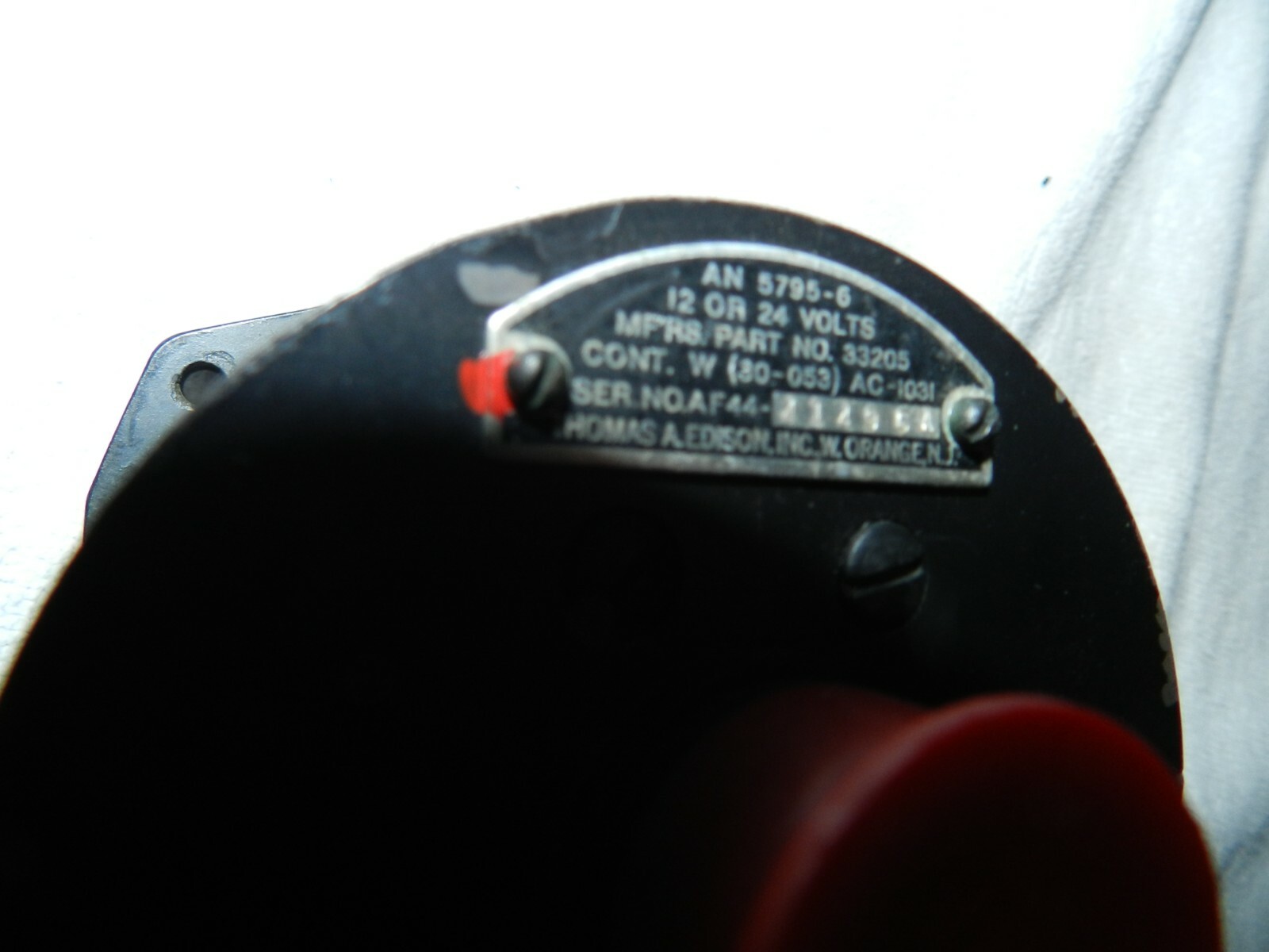 AN5795-6 (USE: 33205) T Edison Dual LH / RH Temperature Ind (Volts: 12-24)