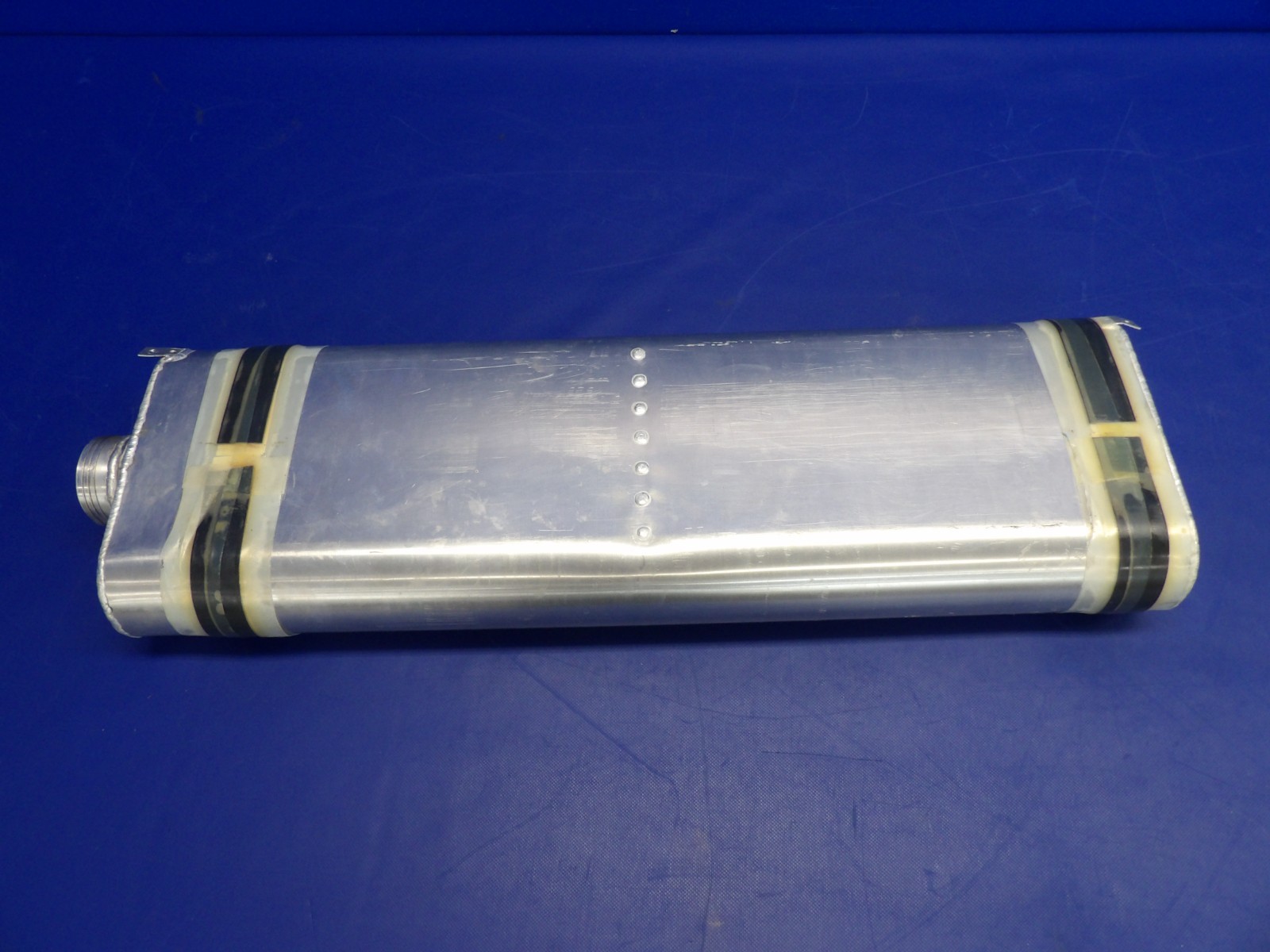 Diamond DA-40 LH/RH Outboard Auxiliary Fuel Tank P/N D41-2817-20-00 (0626-2053)