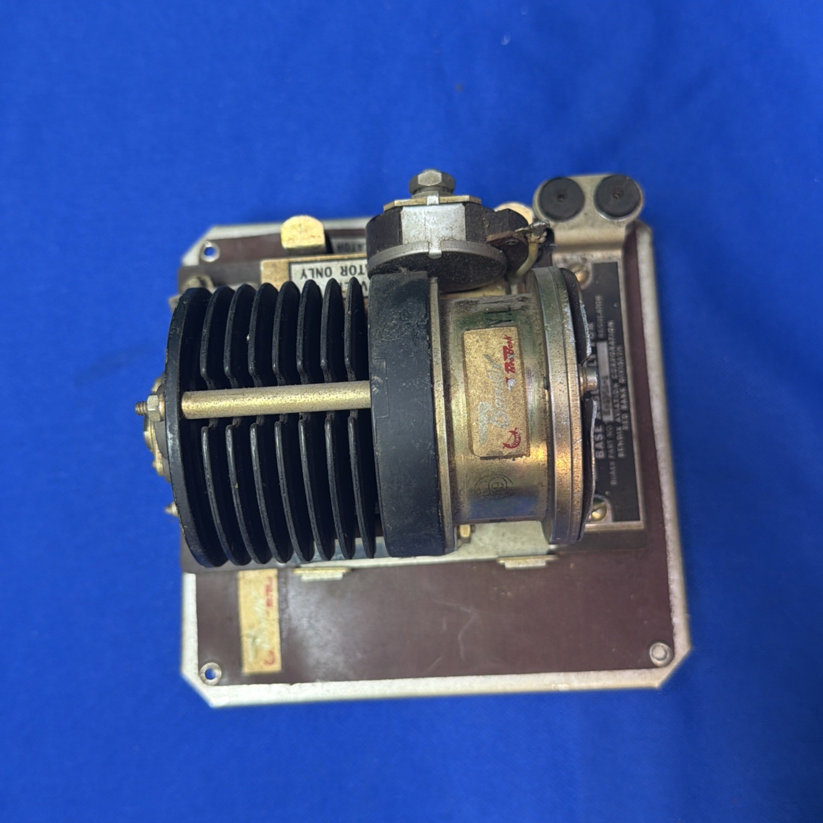1598-1 Bendix Aviation Corp WW2 Regulator; Voltage, D.C. Generator 117 Volts