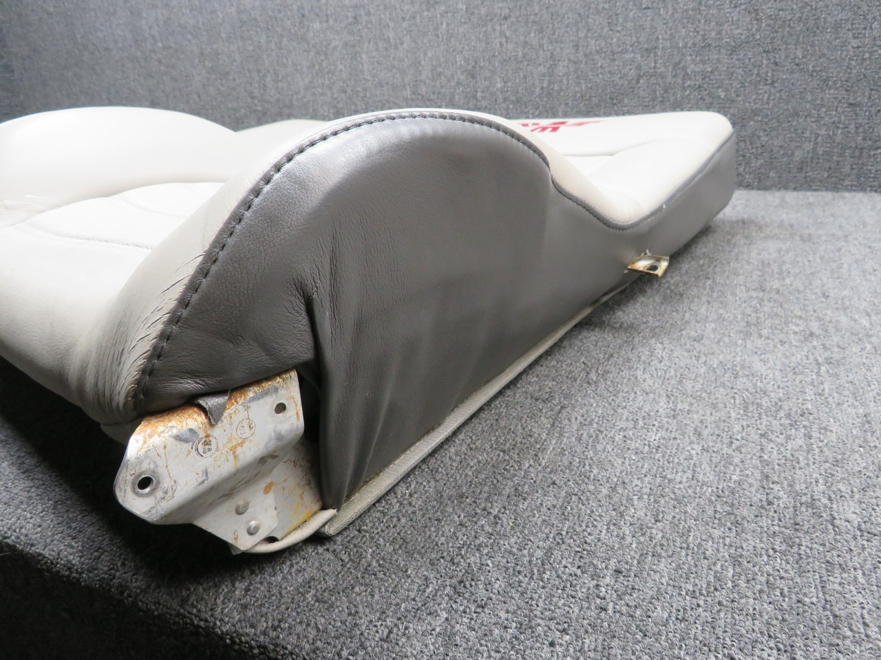 140204-501 Mooney M20J Rear Seat Assembly