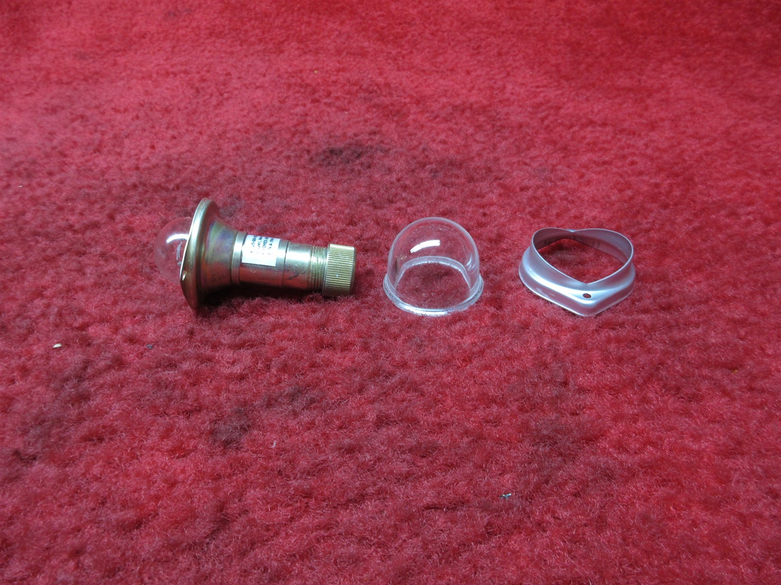 Grimes Tail Light 24V PN A-2064-24, 6220-00-858-2425