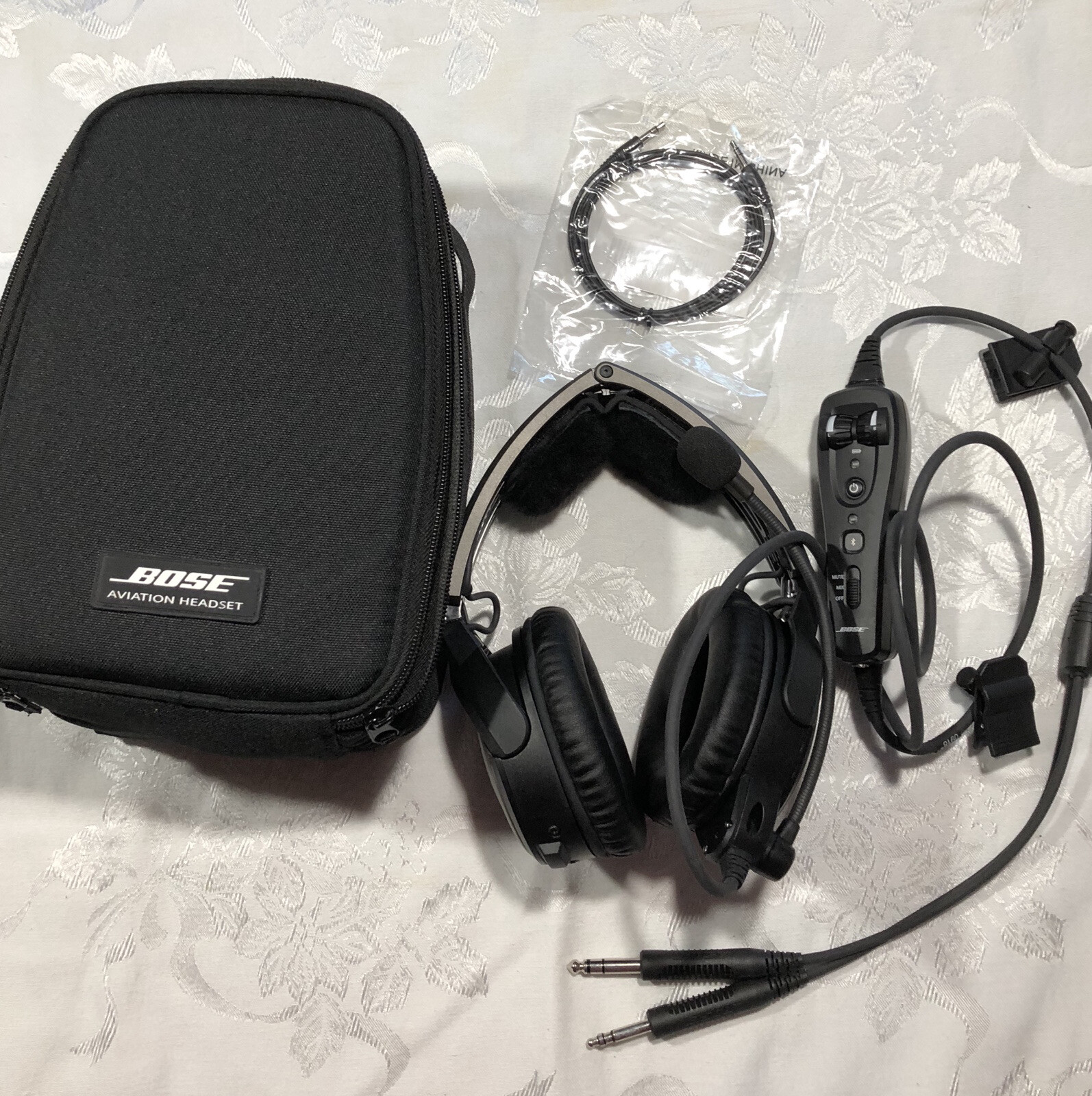 Bose A20 Aviation Headset with Bluetooth and Dual Plug Cable – Black