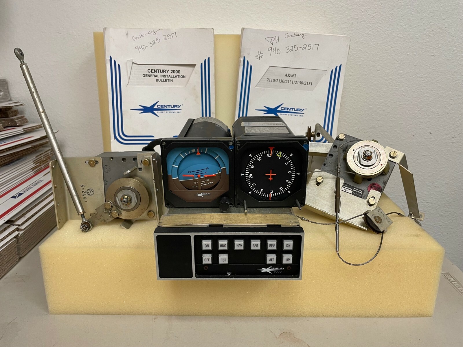 Century 2000 Autopilot System