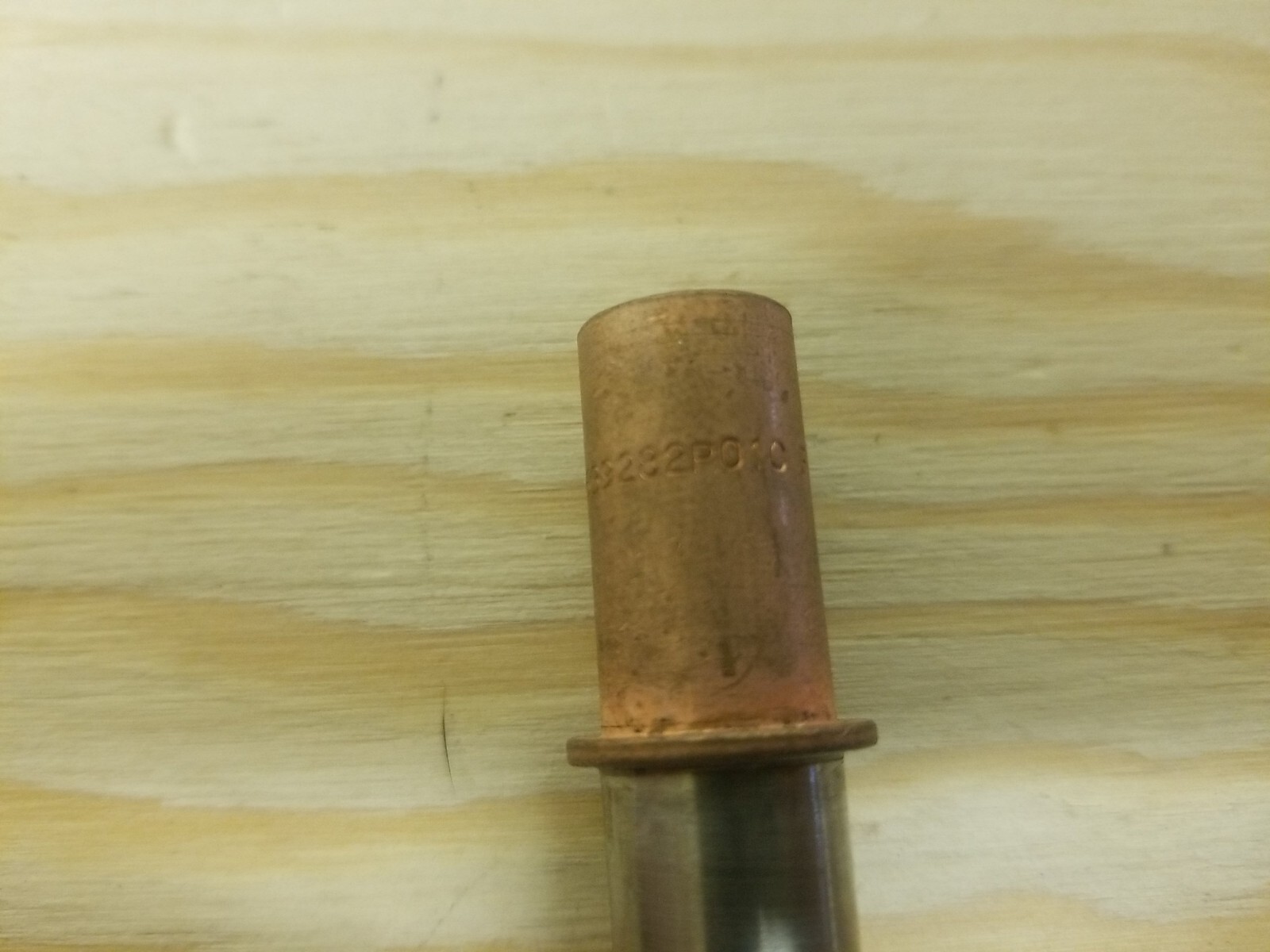 NOS SUPERIOR SA639282 P10 GUIDE, EXHAUST VALVE FREE SHIPPING!