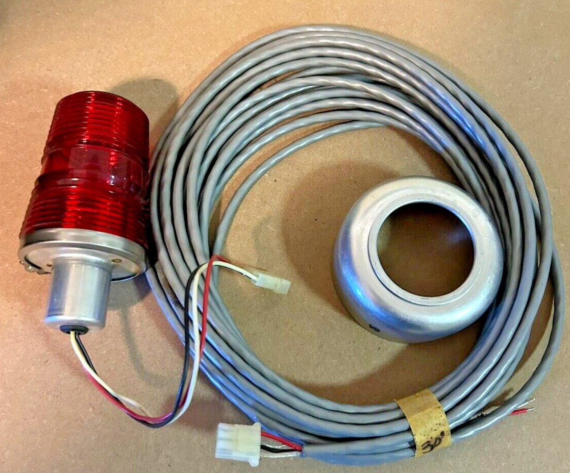 A432 Flash-Tube Beacon Light Head Assembly with Unused R4321A Flash Tube