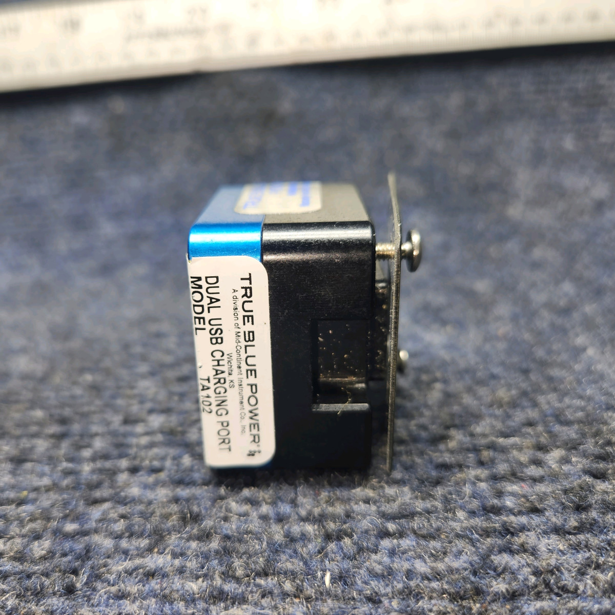 6430102-3 | Mid-Continent TA102 | Dual USB Charging Port w Mod (10-32V, 2.1A)