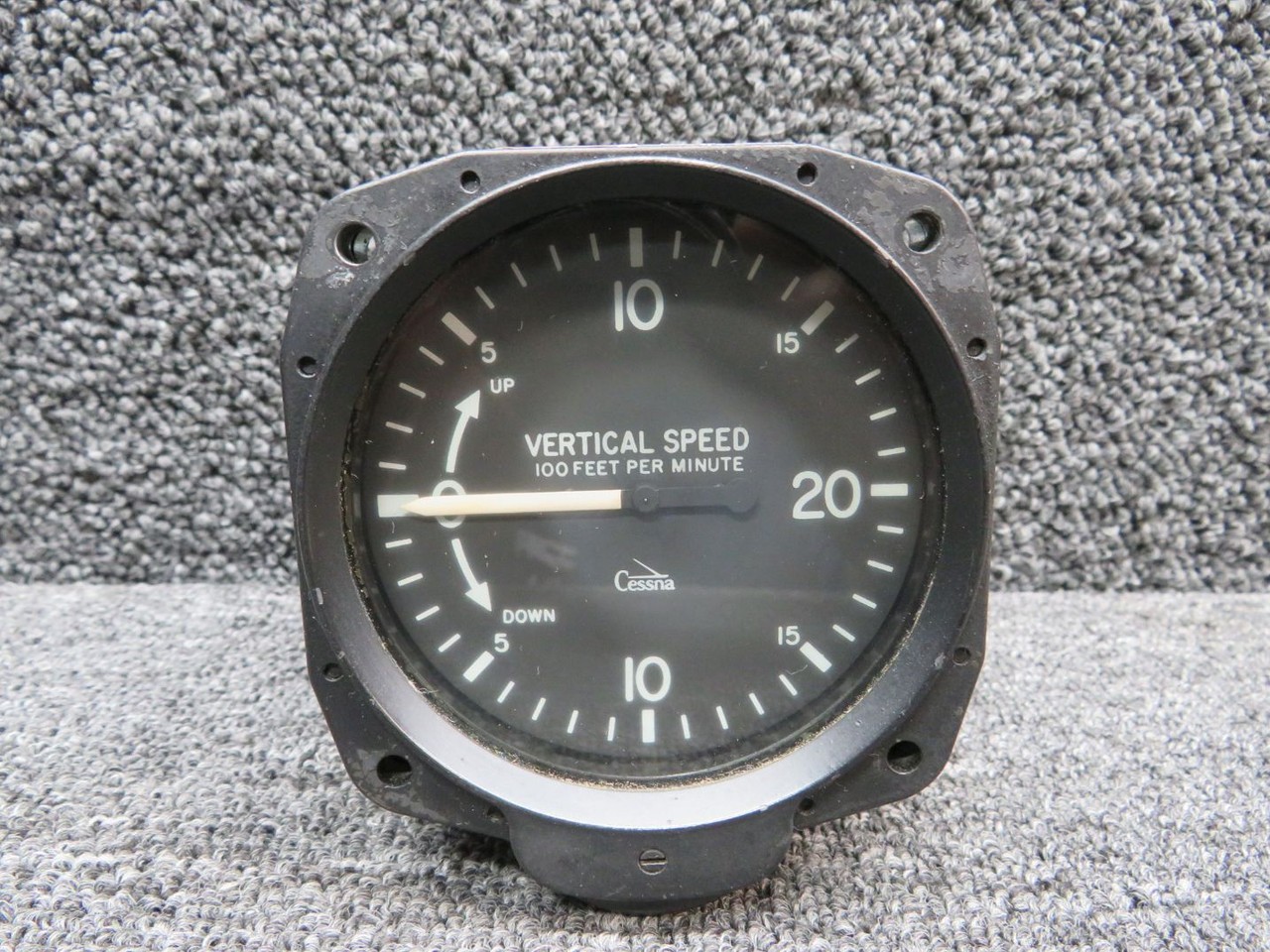 22-991-02-1A (Alt: S-1392N1) Weston Rate of Climb Indicator