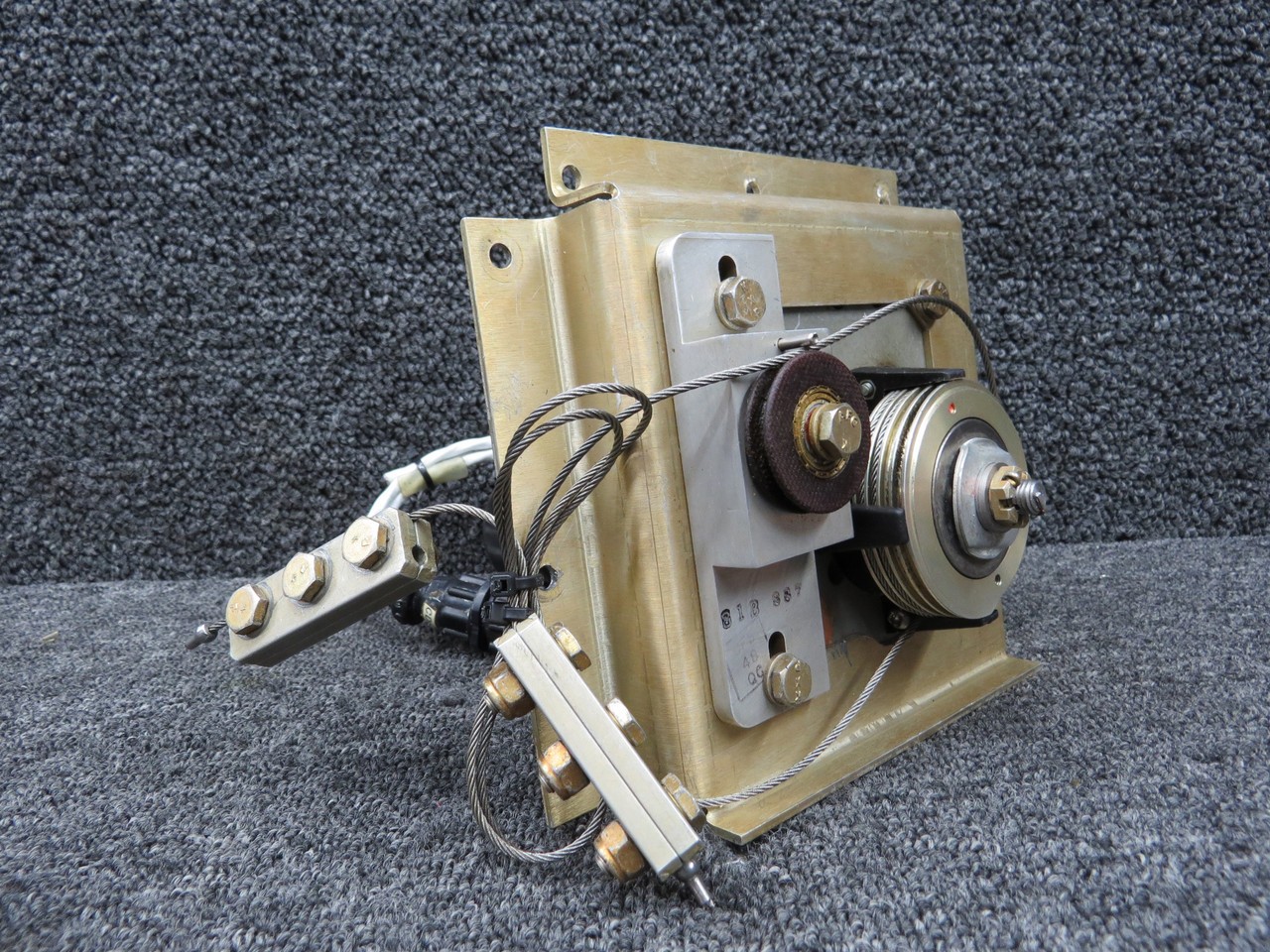 1C785-2-903 Century Flight Systems Roll Servo