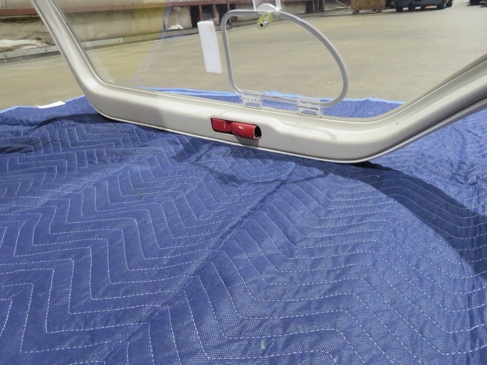 Diamond DA-40 Canopy Clear Tint P/N D41-5210-00-00 (0526-98)