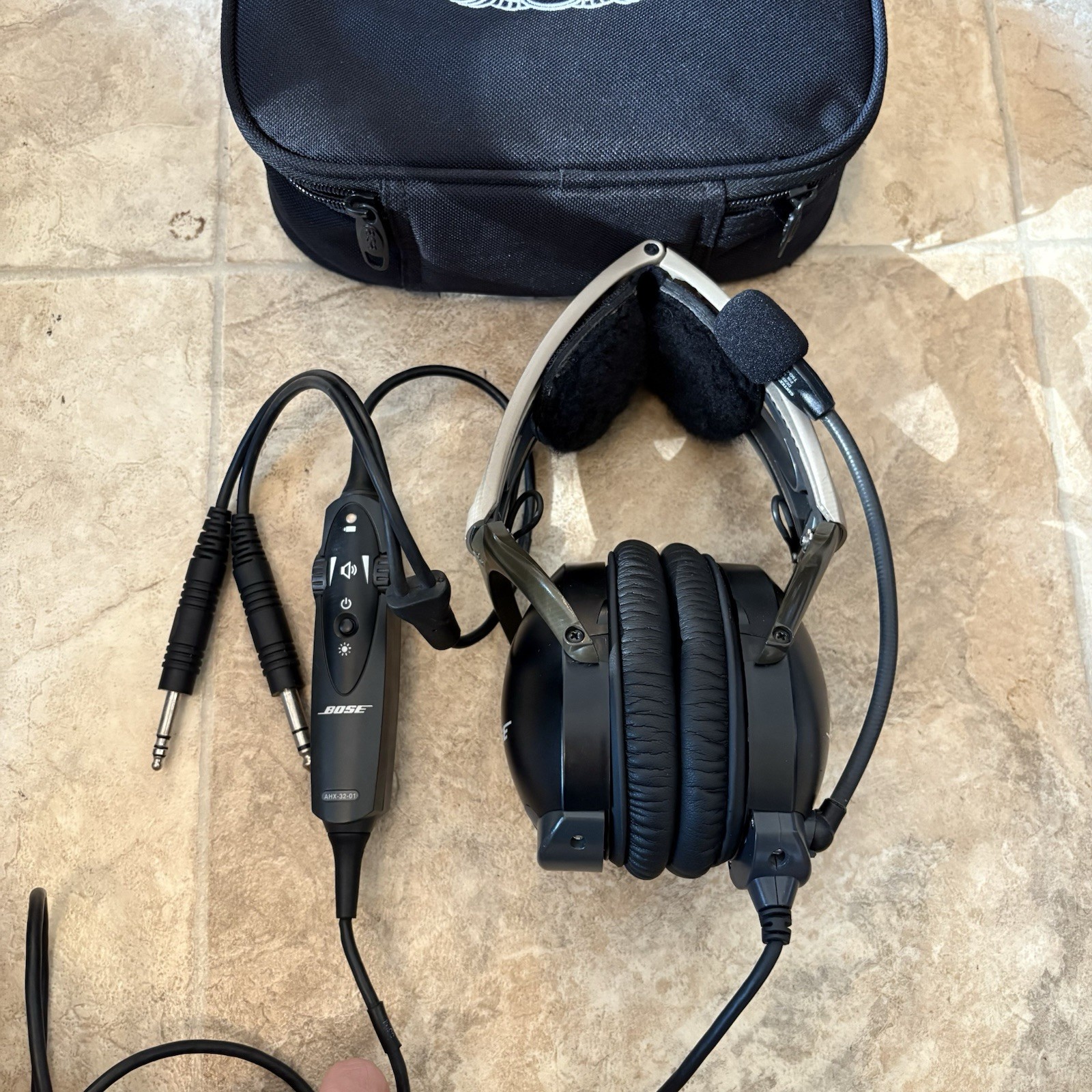 Bose X Aviation A10 Dual GA Plugs Headset AHX-32-01