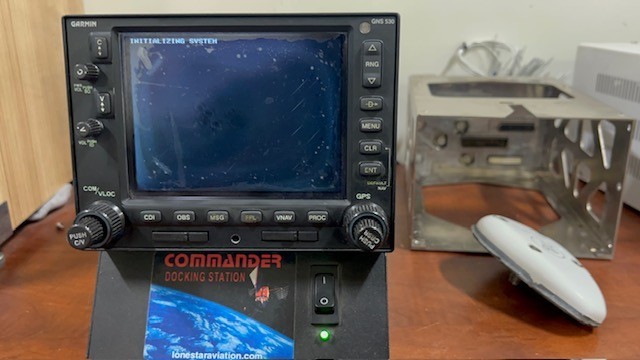 Garmin, Inc. GNS 530W WAAS GPS/NAV/COMM Unit P/N: 011-01064-40 (14/28V)