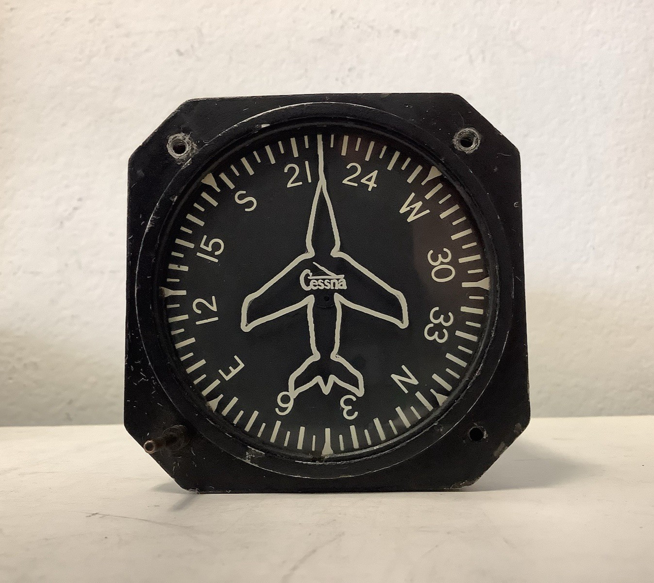 Cessna Aircraft RCA11-1 Directional Gyro Indicator Gauge C66-1002-0503