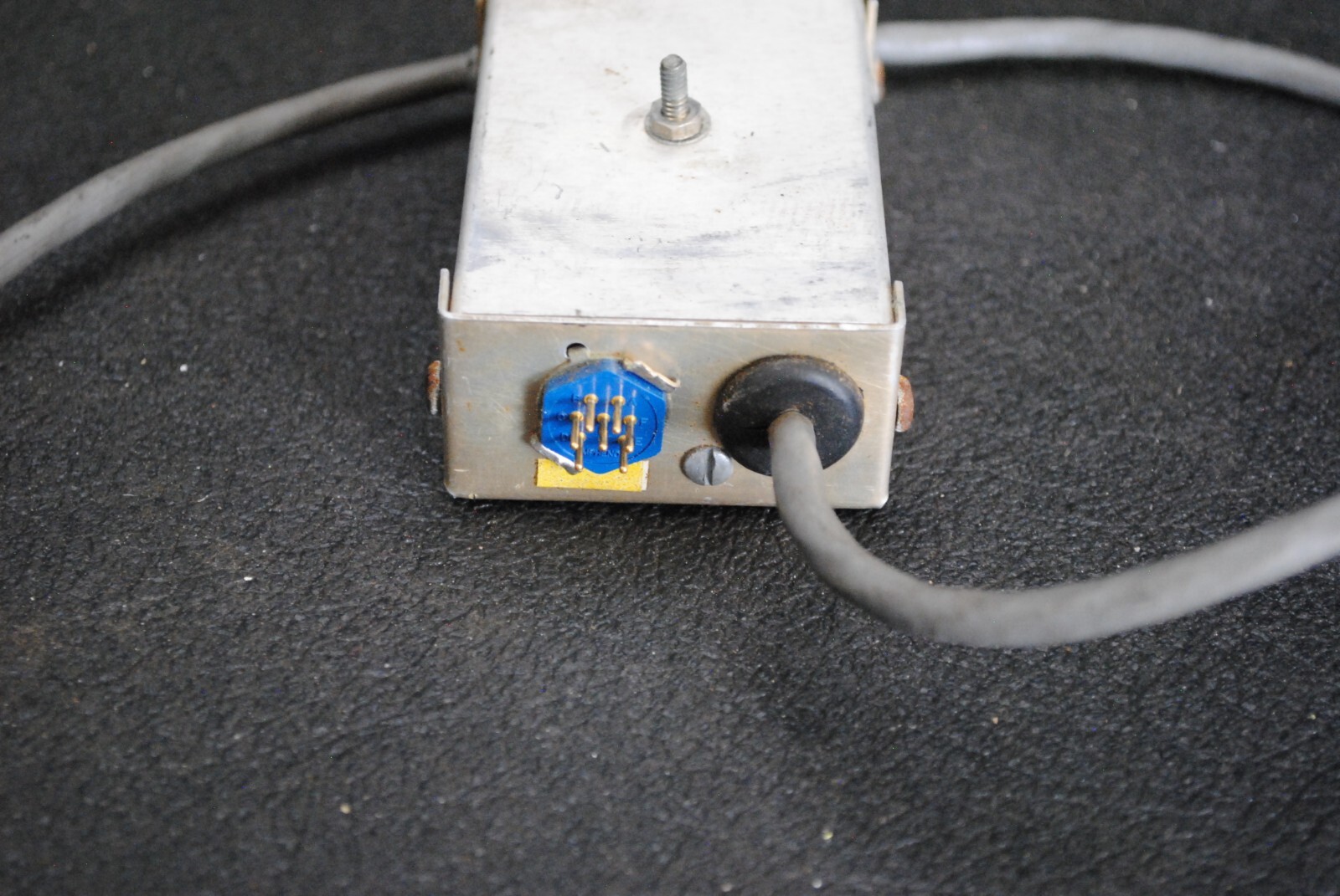 Edo-Aire Mitchell Model 1B440 AutoPilot Roll Filter Relay Box 12V