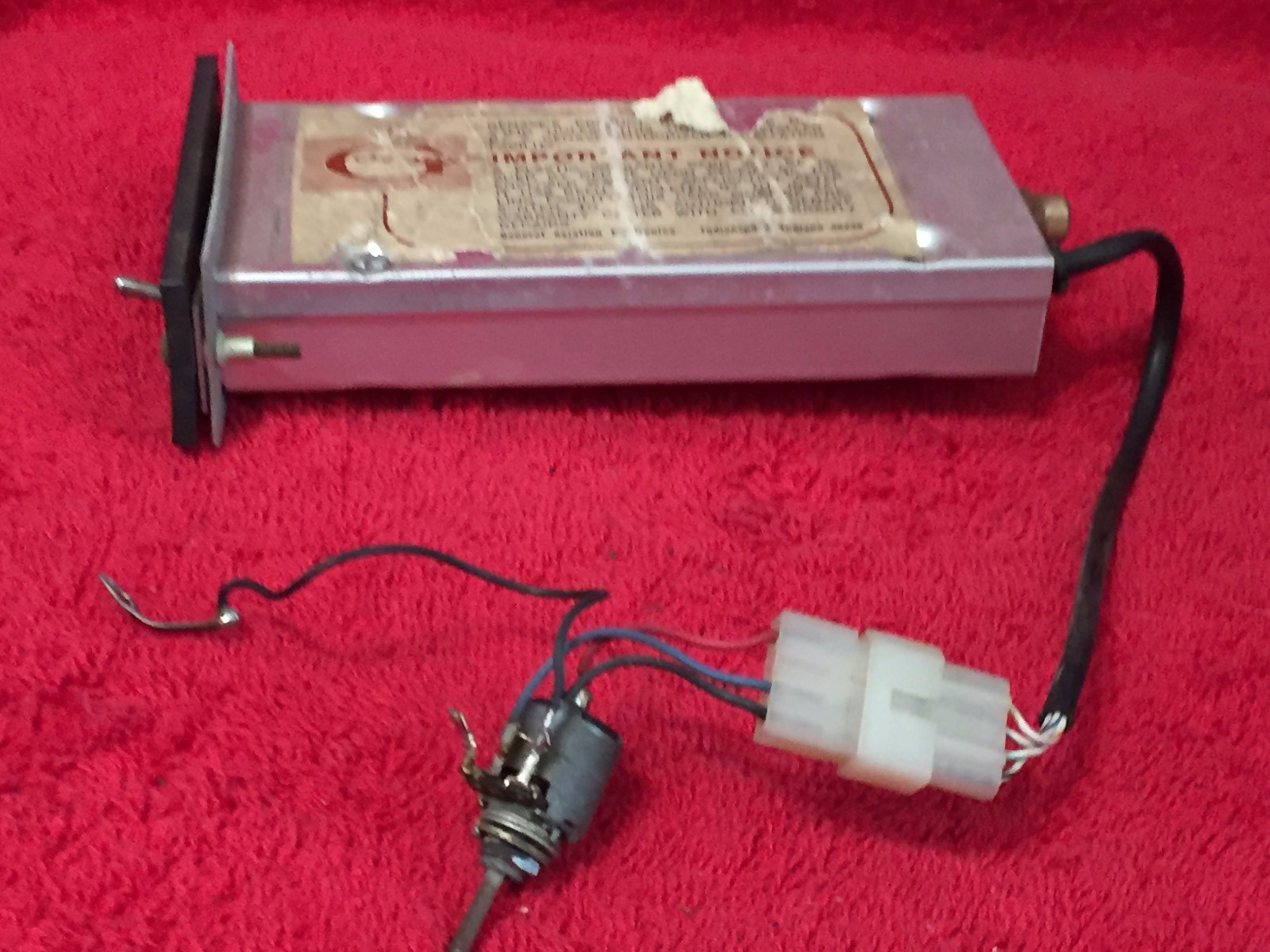 GENAVE DELTA 303 MARKER BEACON RECEIVER WITH CONNECTOR