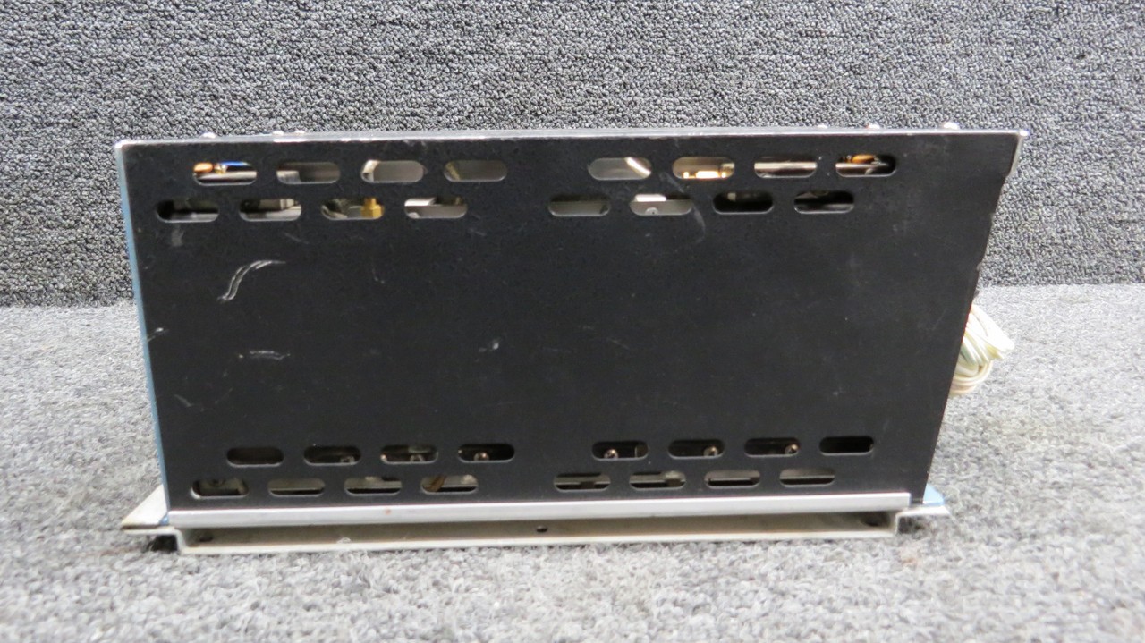 066-1029-00-01 King Radio KN-65 DME Processor with Tray and Mods (Volts: 14-28)