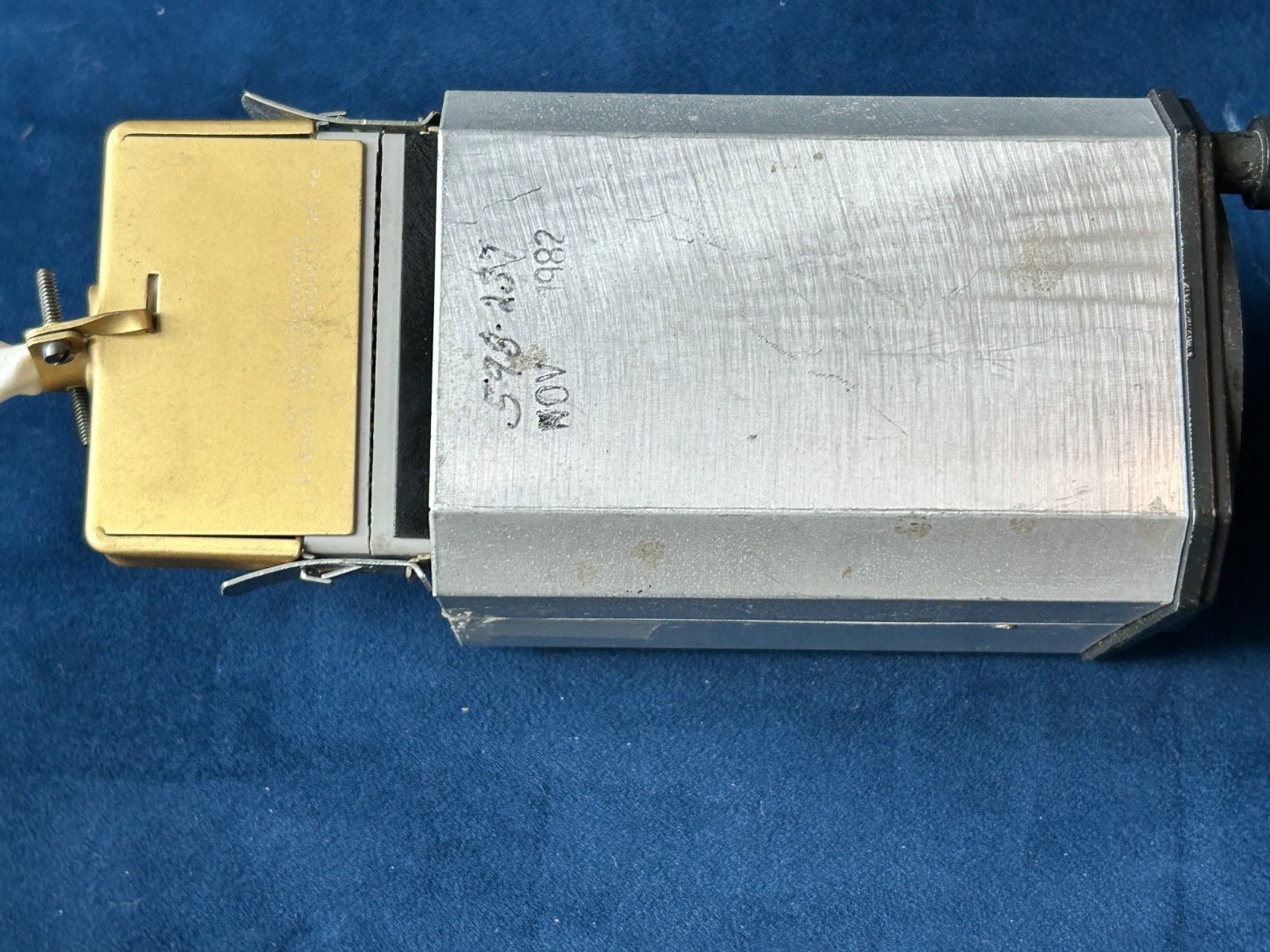 Bendix King KI-202 VOR/LOC Indicator P/N 066-3034-07 (Working when removed)