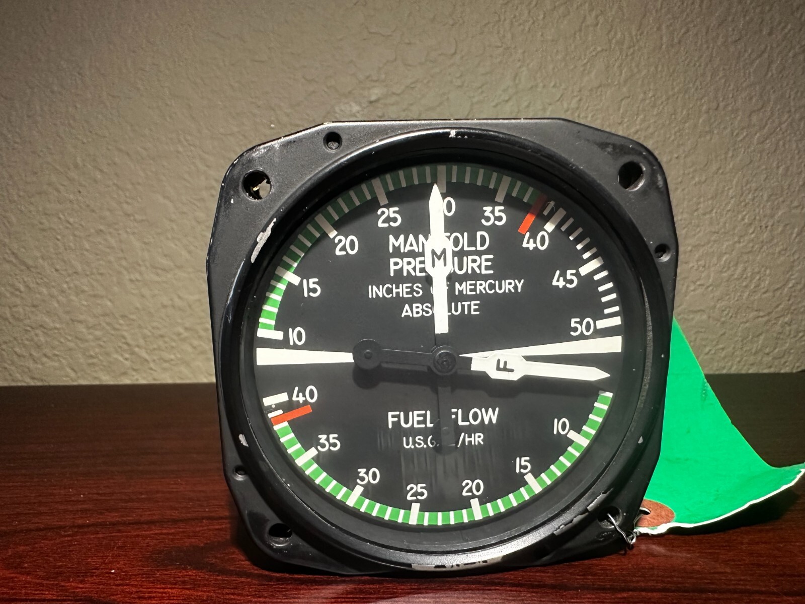 United Instruments 6533-1 manifold pressure / fuel flow guaranteed 30 days