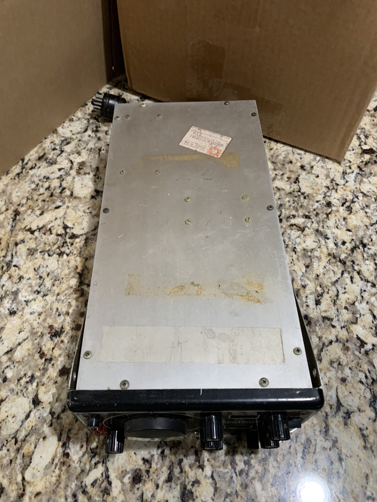 GENAVE ALPHA/200 NAV-COM AIRCRAFT RADIO – Untested Sold As Is For Parts