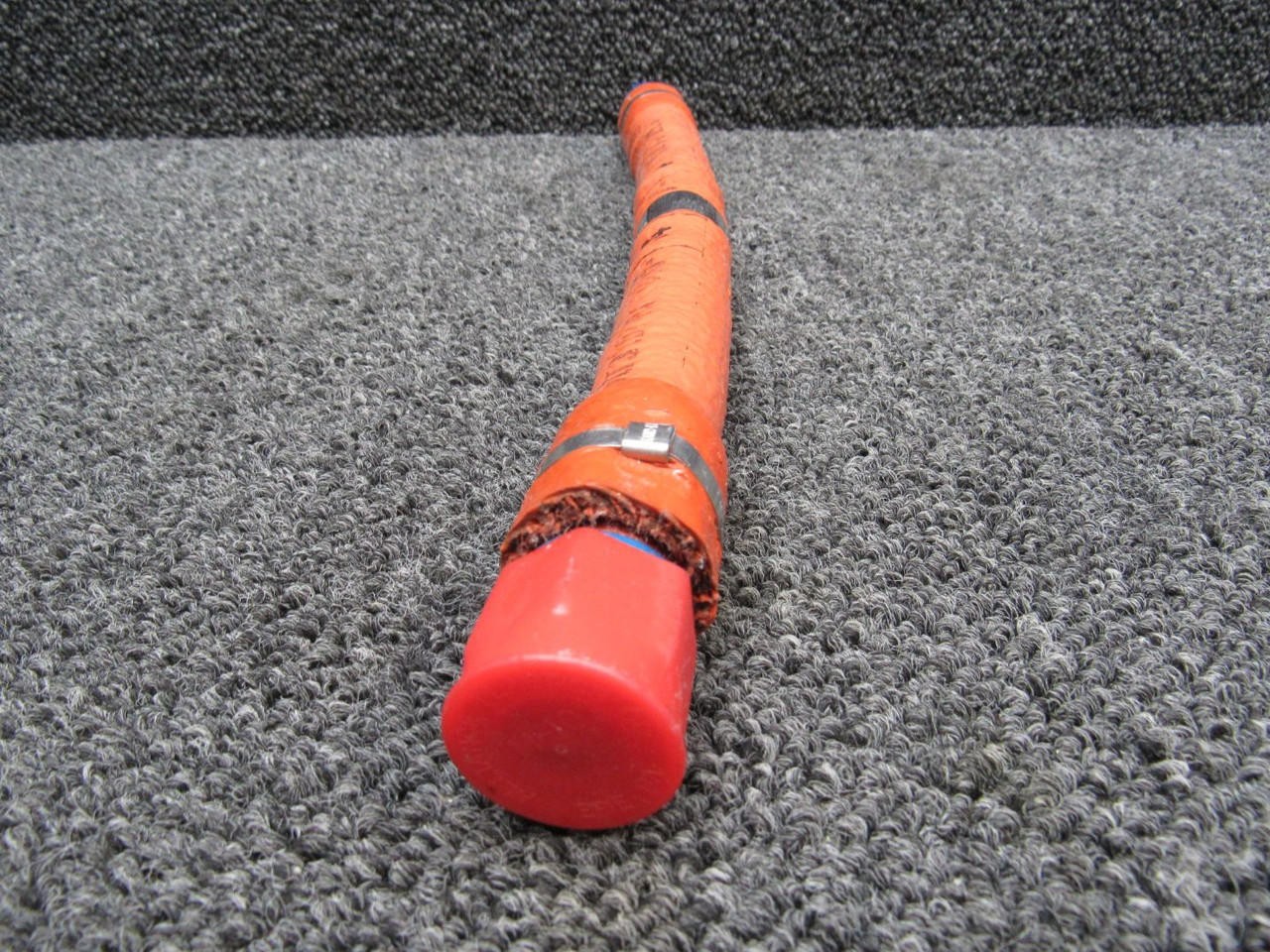 130F001-10D0140 Stratoflex Hose Assembly (NEW OLD STOCK) (SA)