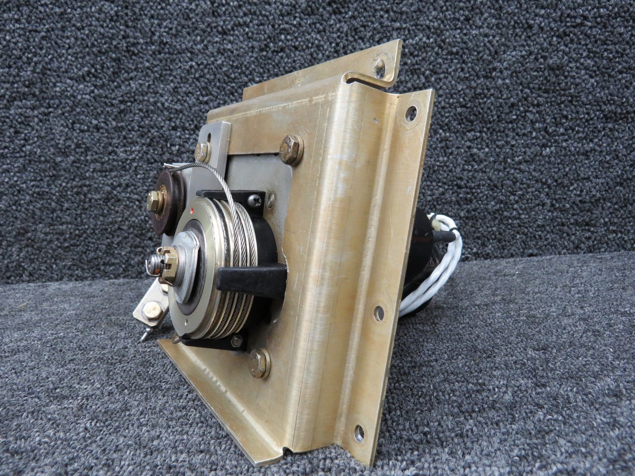 1C785-2-903 Century Flight Systems Roll Servo