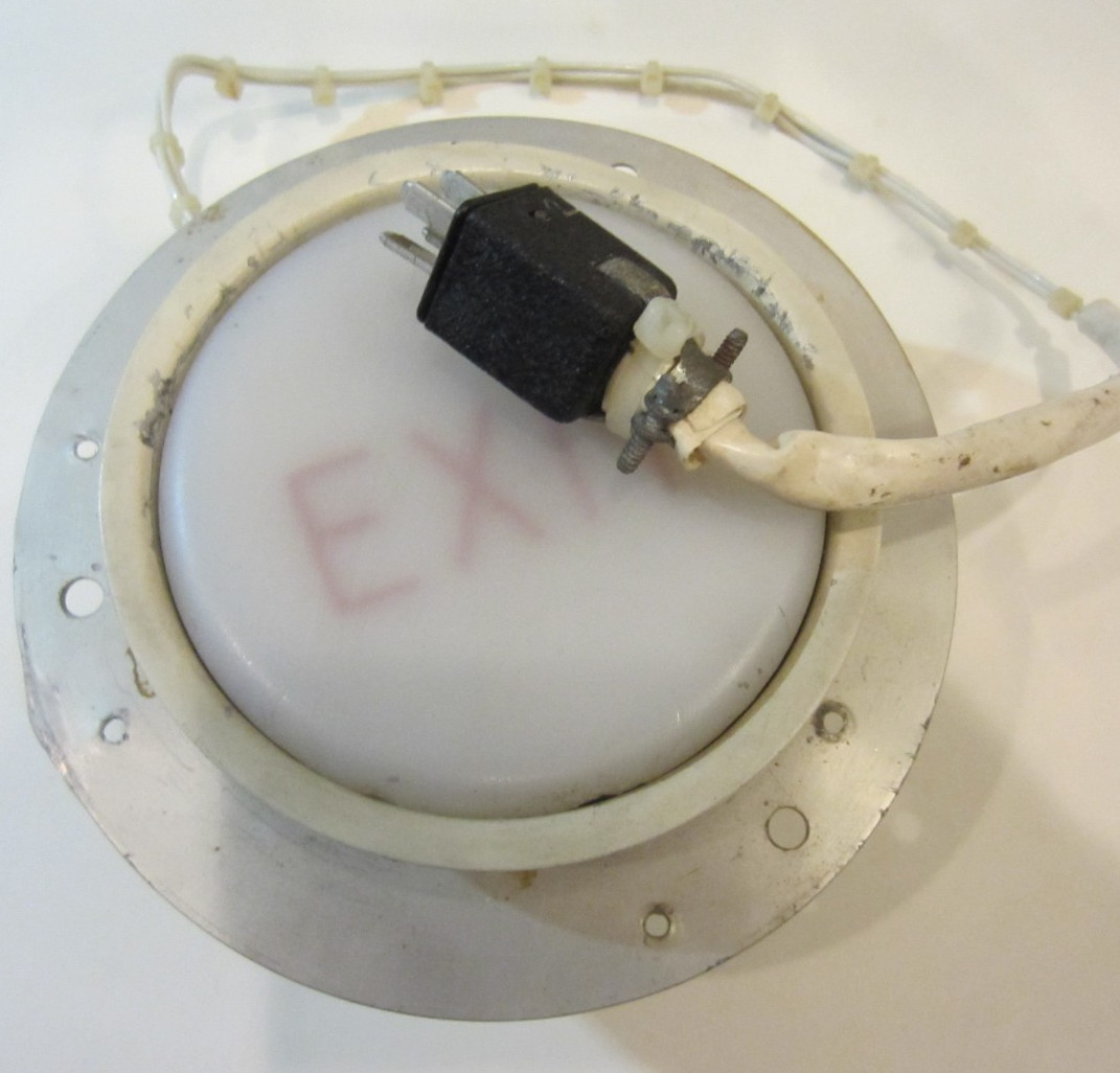 UNIQUE ROUND GRIMES AIRCRAFT EXIT LIGHT P/N 34170-1-X AS REMOVED