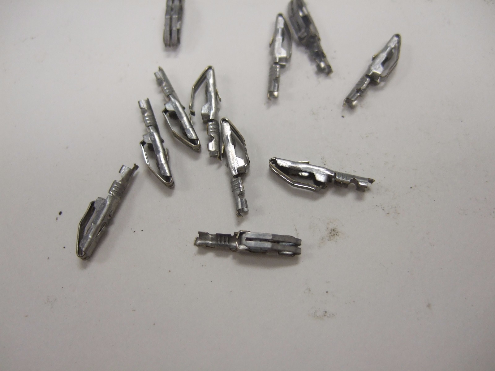 Aircraft Avionics Bendix King Narco Contacts Pins 100 pc Surplus Lot