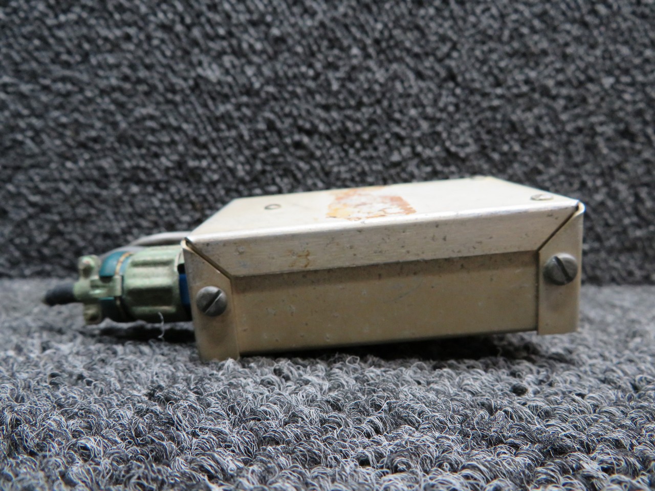1B440 Beechcraft 24R Autopilot Relay Box Assembly (Corrosion, Wear)
